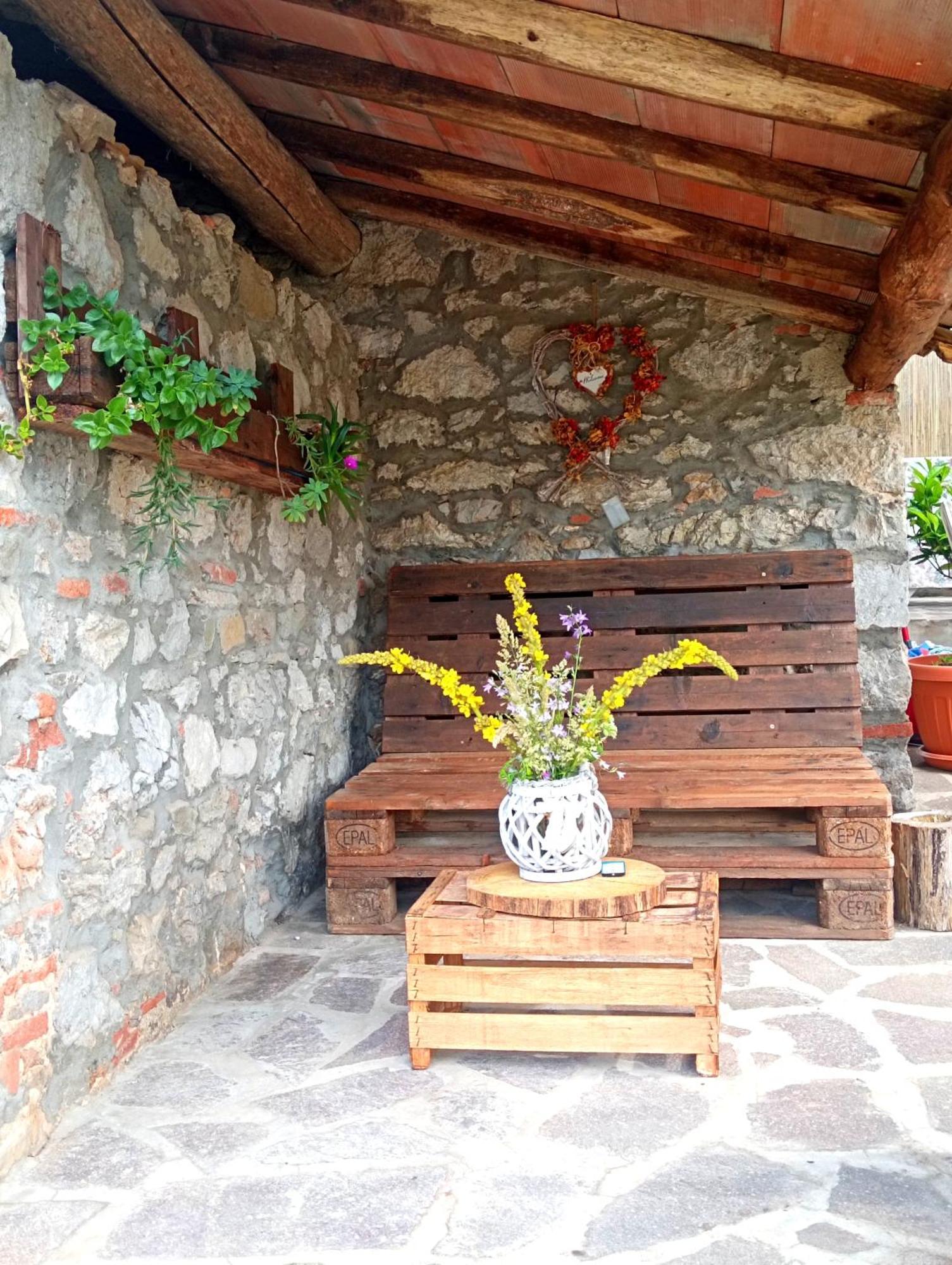 La Finestra Sulla Valle Valdottavo Esterno foto